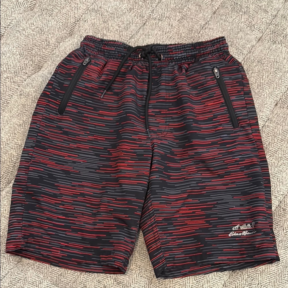 Eddie Bauer swim trunks size S (7/8)